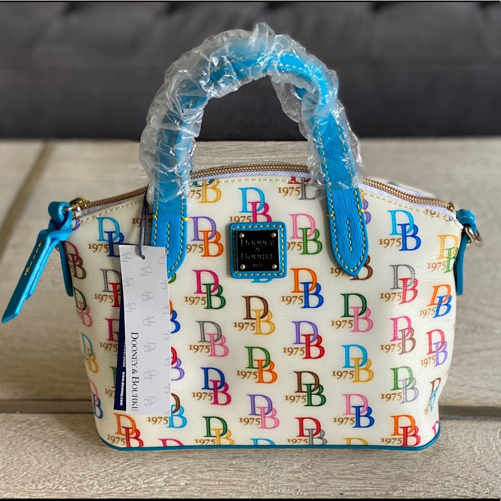 Dooney & Bourke Handbag
